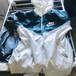 Nike Windbreaker Jacket